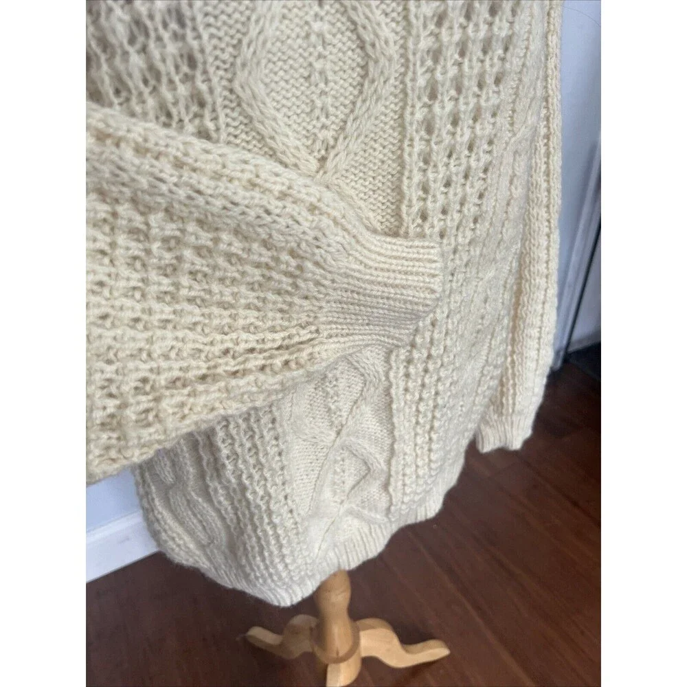 Blarney Mills Aran Fisherman Pure Wool Chunky Knit Women's‎ Handmade Sweater 40